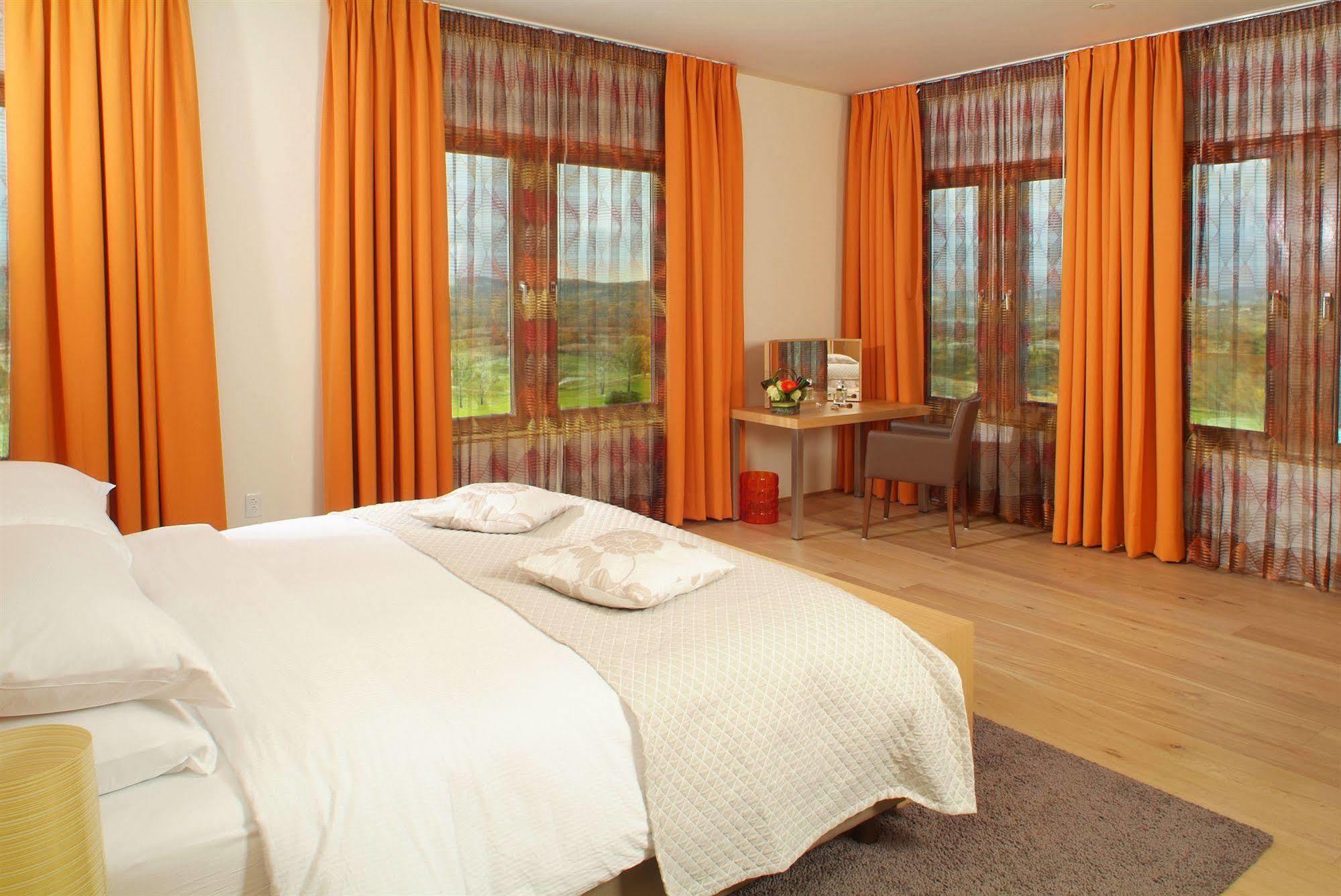 Inn At Lenape Heights-Golf Resort And Event Center Ford City Екстер'єр фото